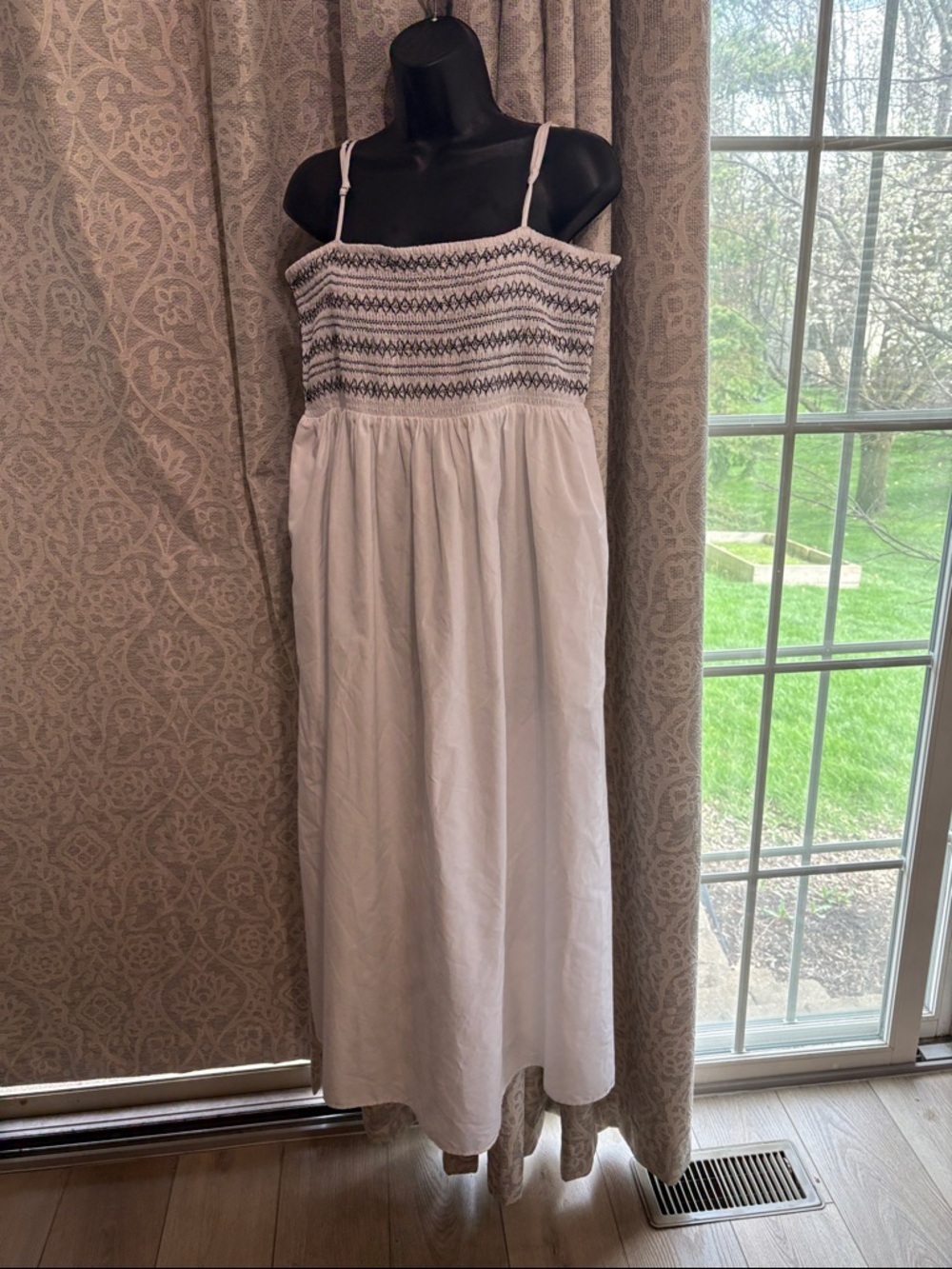 Zara XL White Smocked Maxi Dress with black Stitching and lining